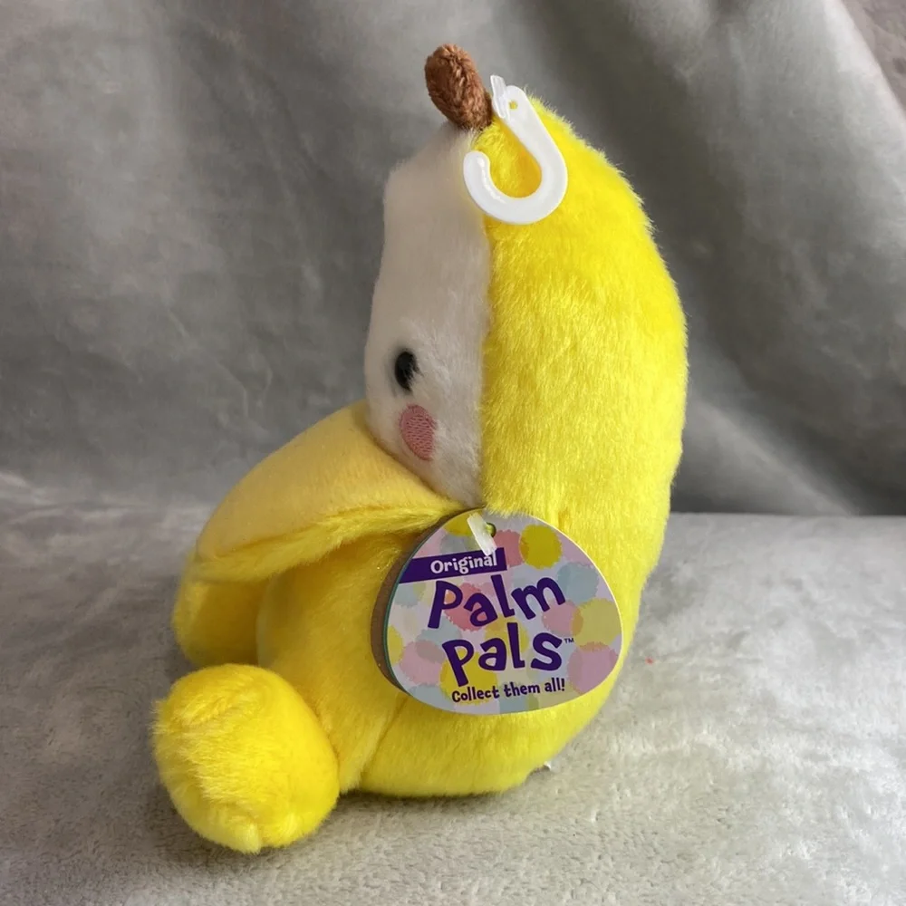 Gwen Banana 🍌 Palm Pals NWT 5” - Picture 2 of 5
